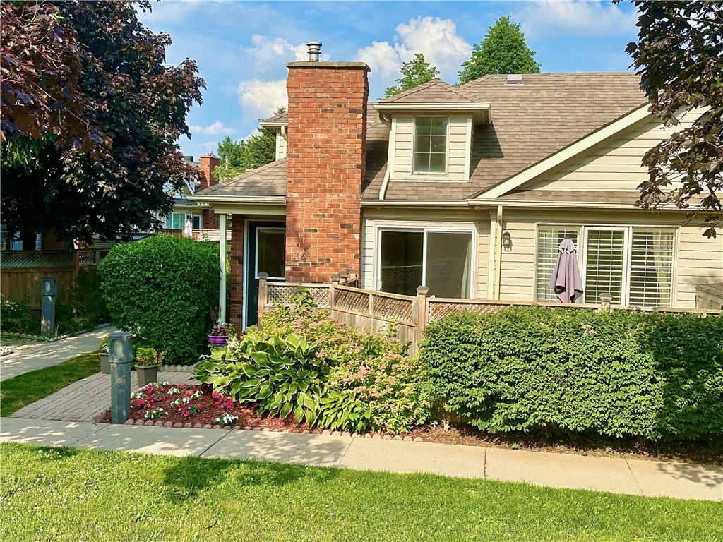 For sale 175 Fiddlers Green Road, Unit 34, Ancaster, Ontario L9G4X7