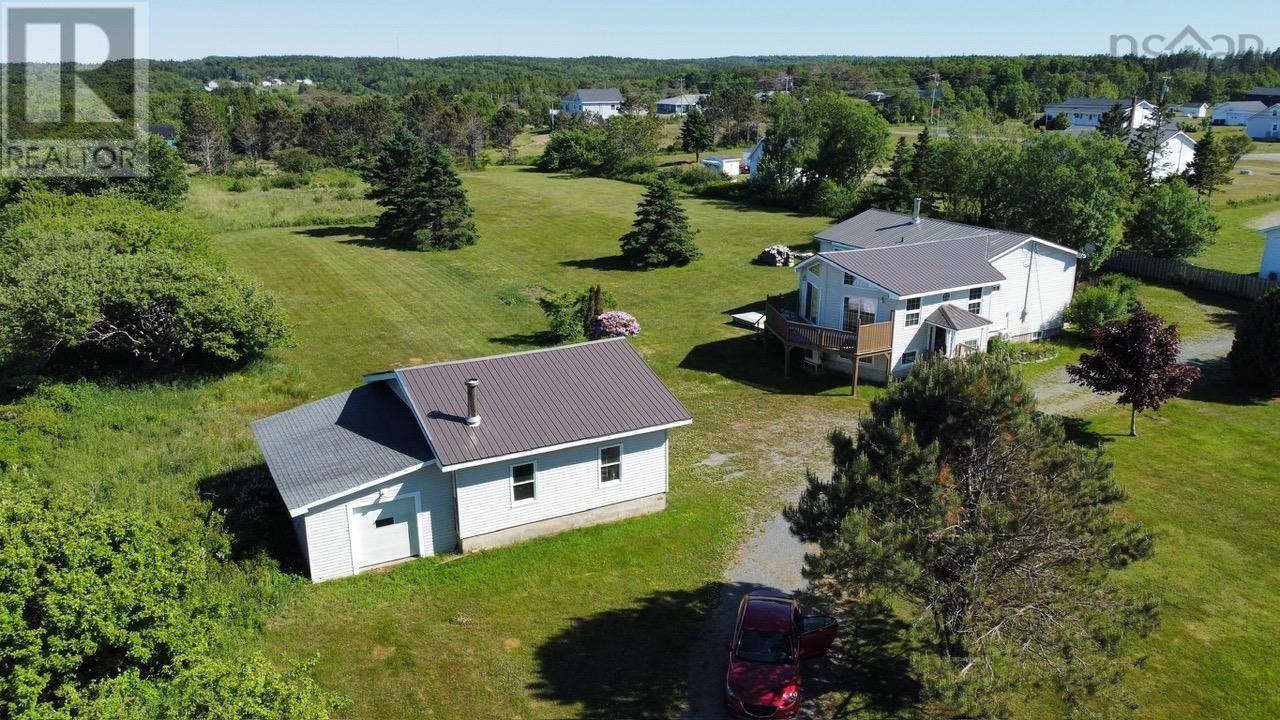 For sale 14 Pine Lane, Meteghan, Nova Scotia B0W2J0 202414668