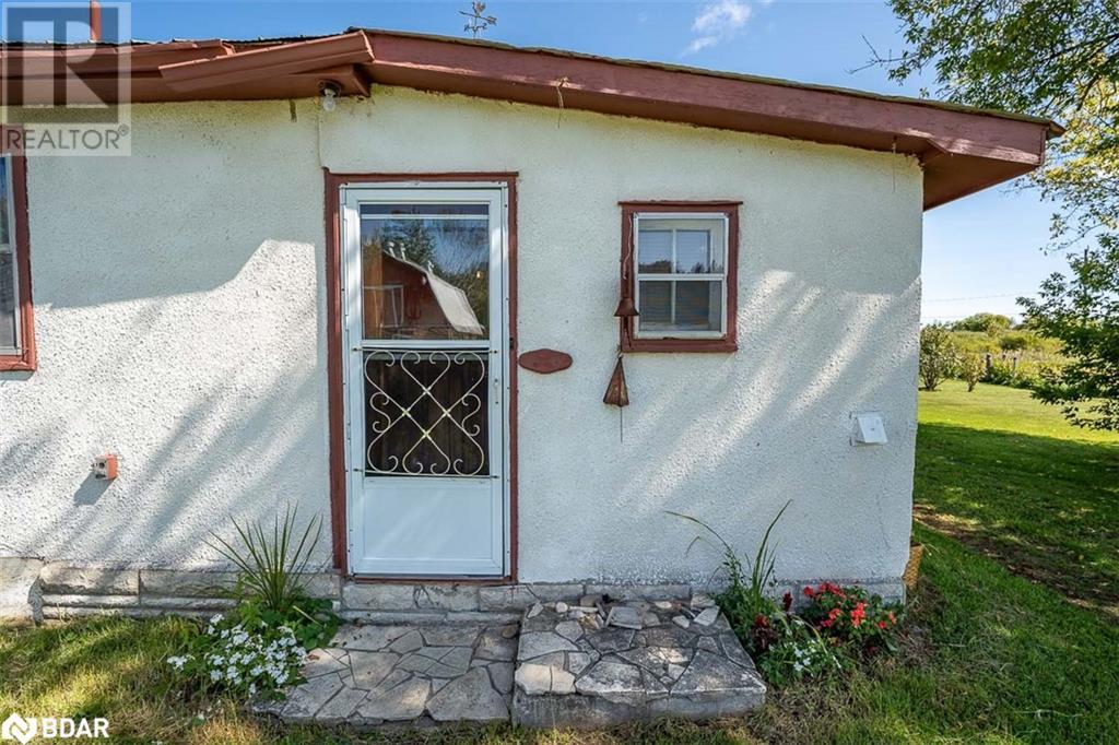 For sale 3828 JOHNSTON Road, Springwater, Ontario L9X1T9