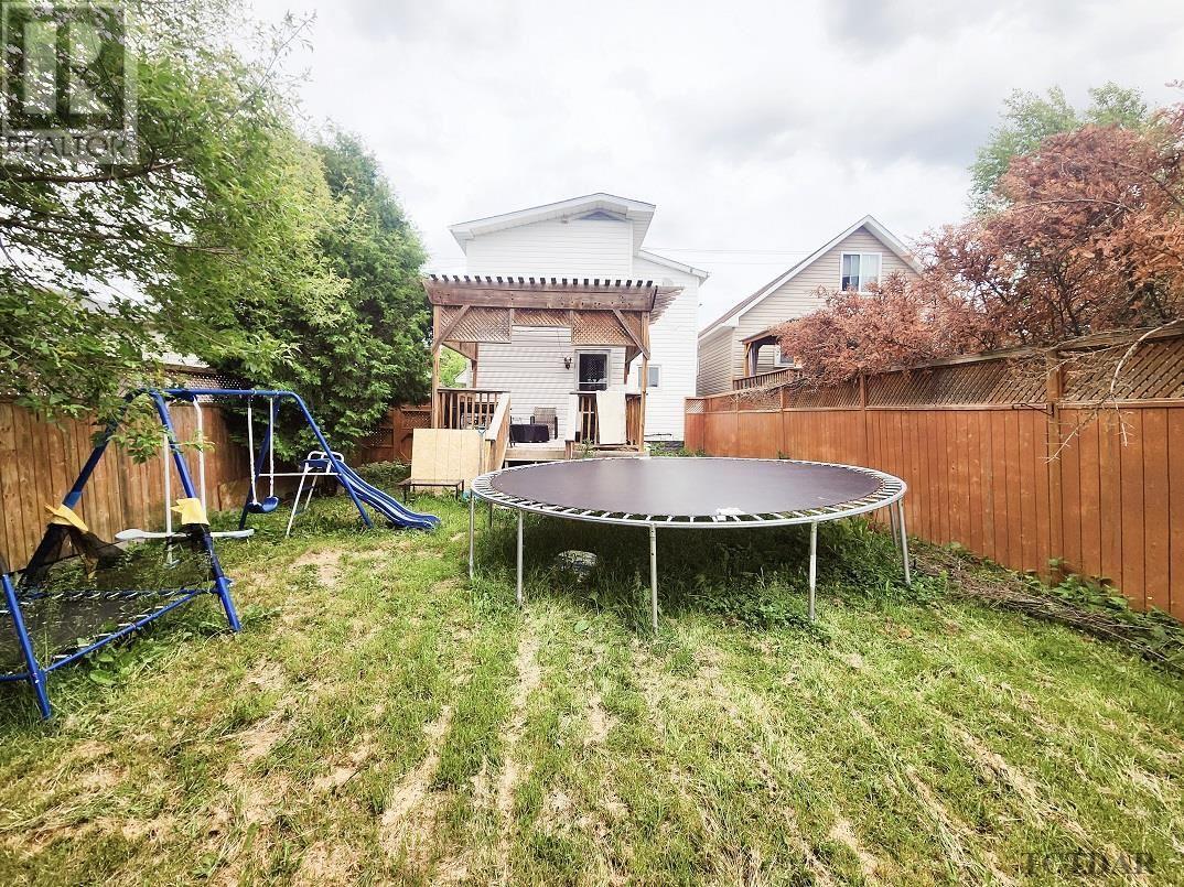 For sale 381 Spruce ST N, Timmins, Ontario P4N6N6 TM241429 REALTOR.ca