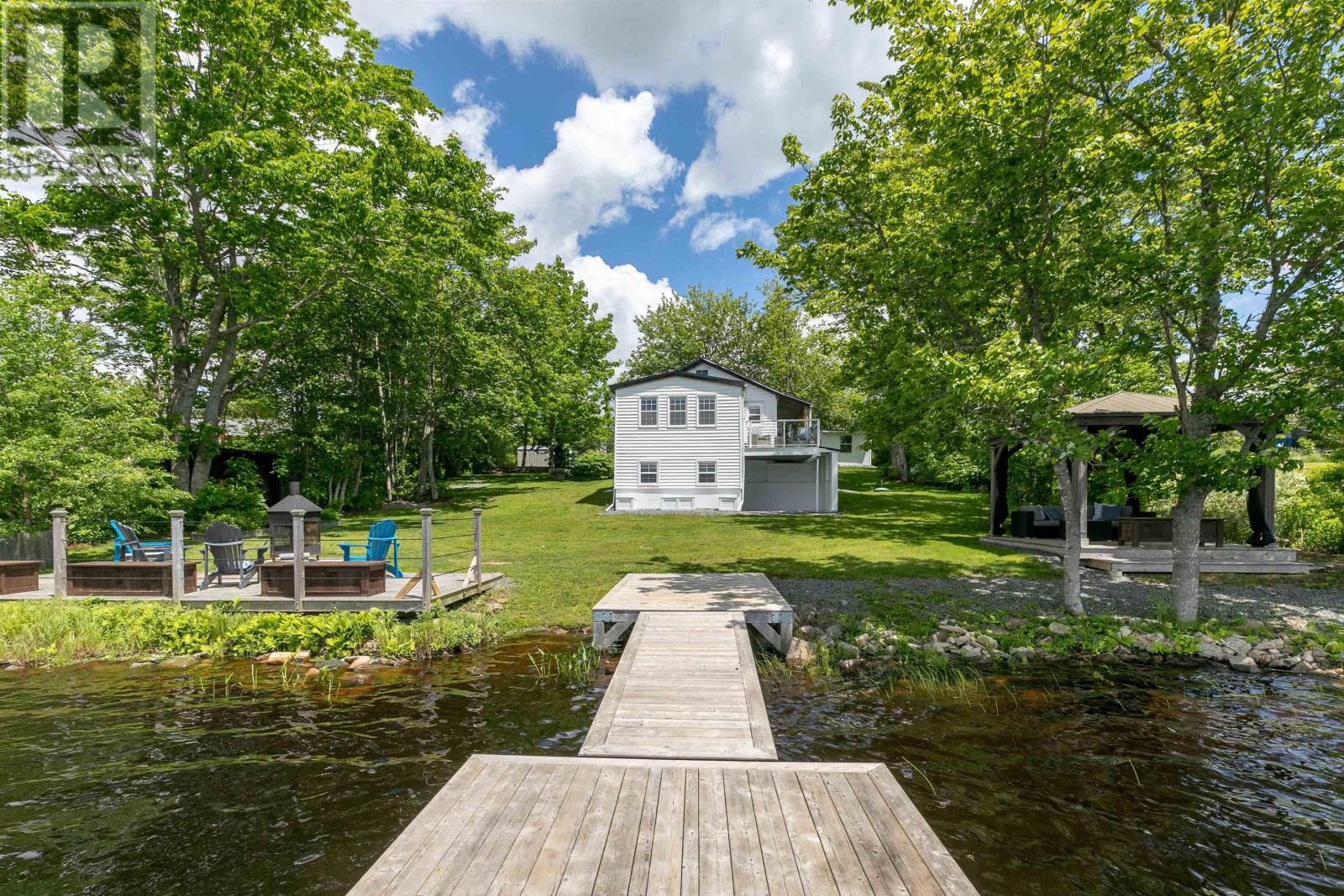 56 Long Lake Road, East Uniacke, Nova Scotia B0N1Z0 REALTOR.ca