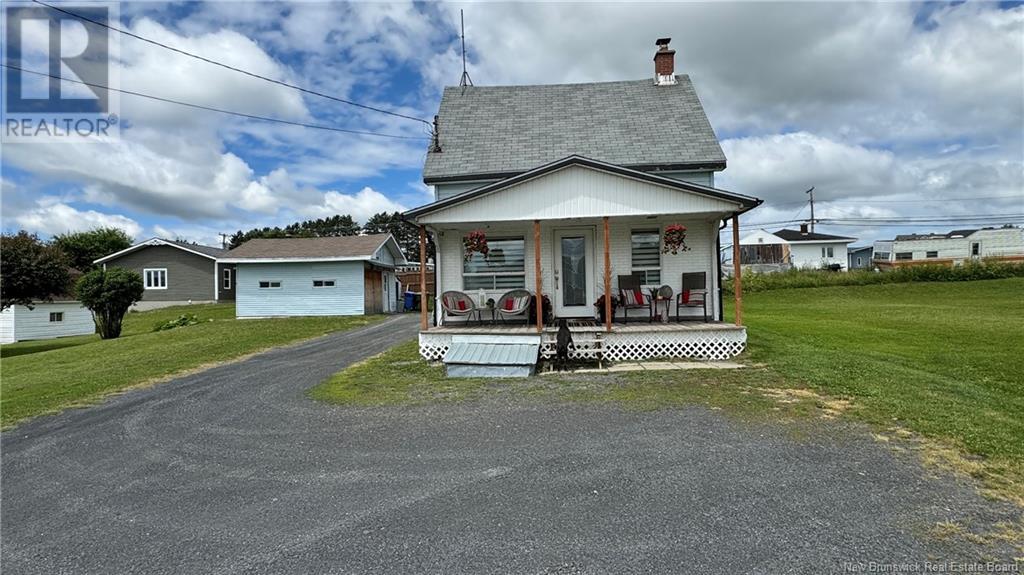 For sale: 8 Ringuette Street, Sainte-Anne-De-Madawaska, New Brunswick ...