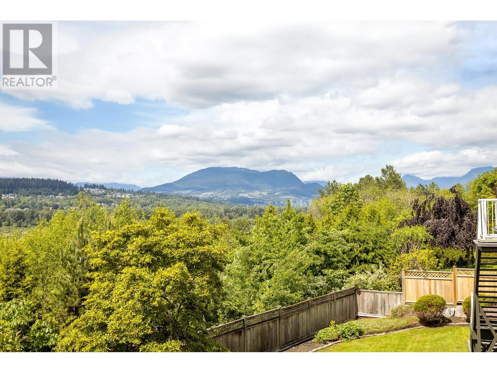 For sale 927 FORT FRASER RISE, Port Coquitlam, British Columbia V3C6K4