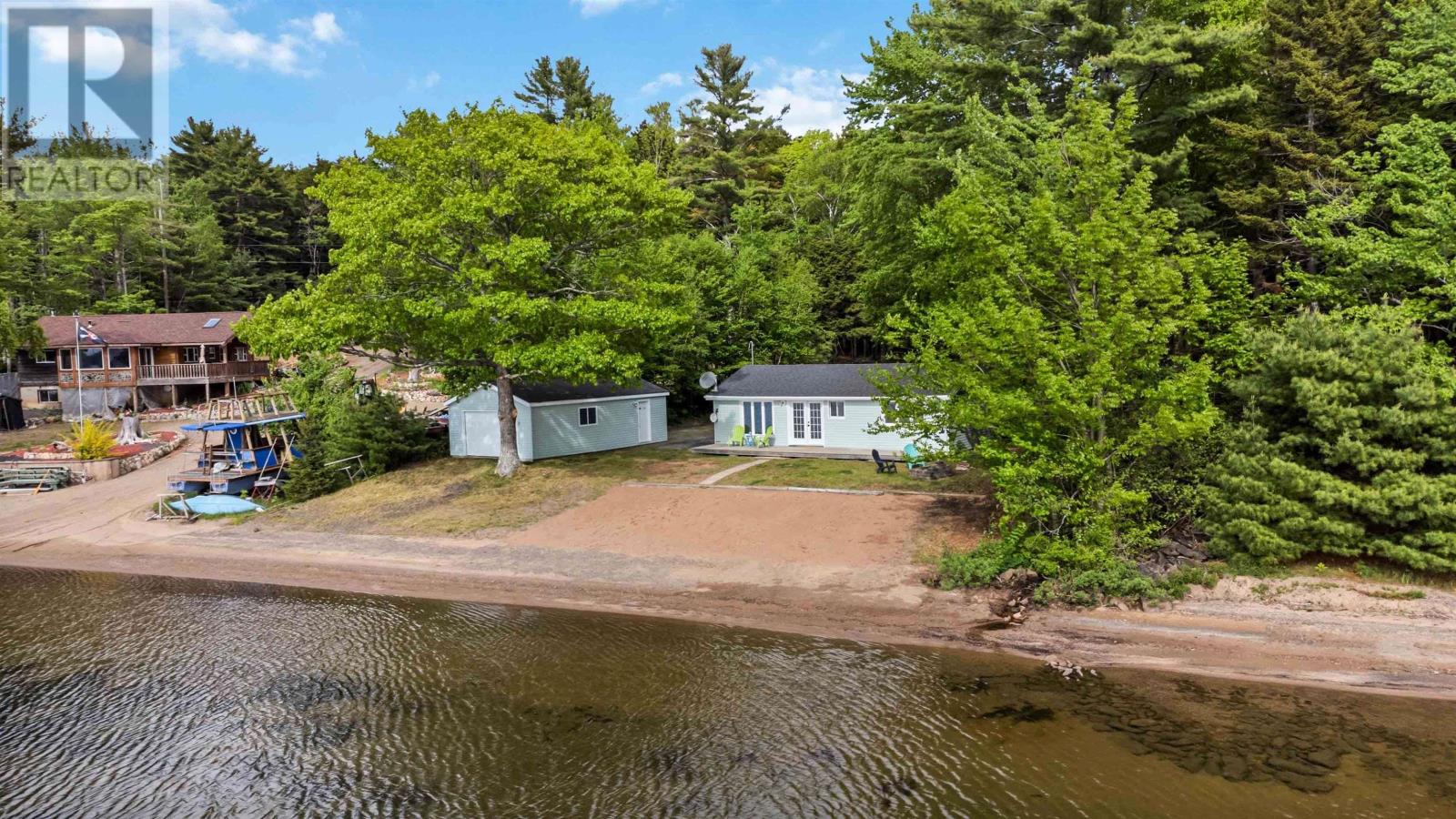 For sale 52 PINEY POINT Road, Middle Cornwall, Nova Scotia B0J2E0
