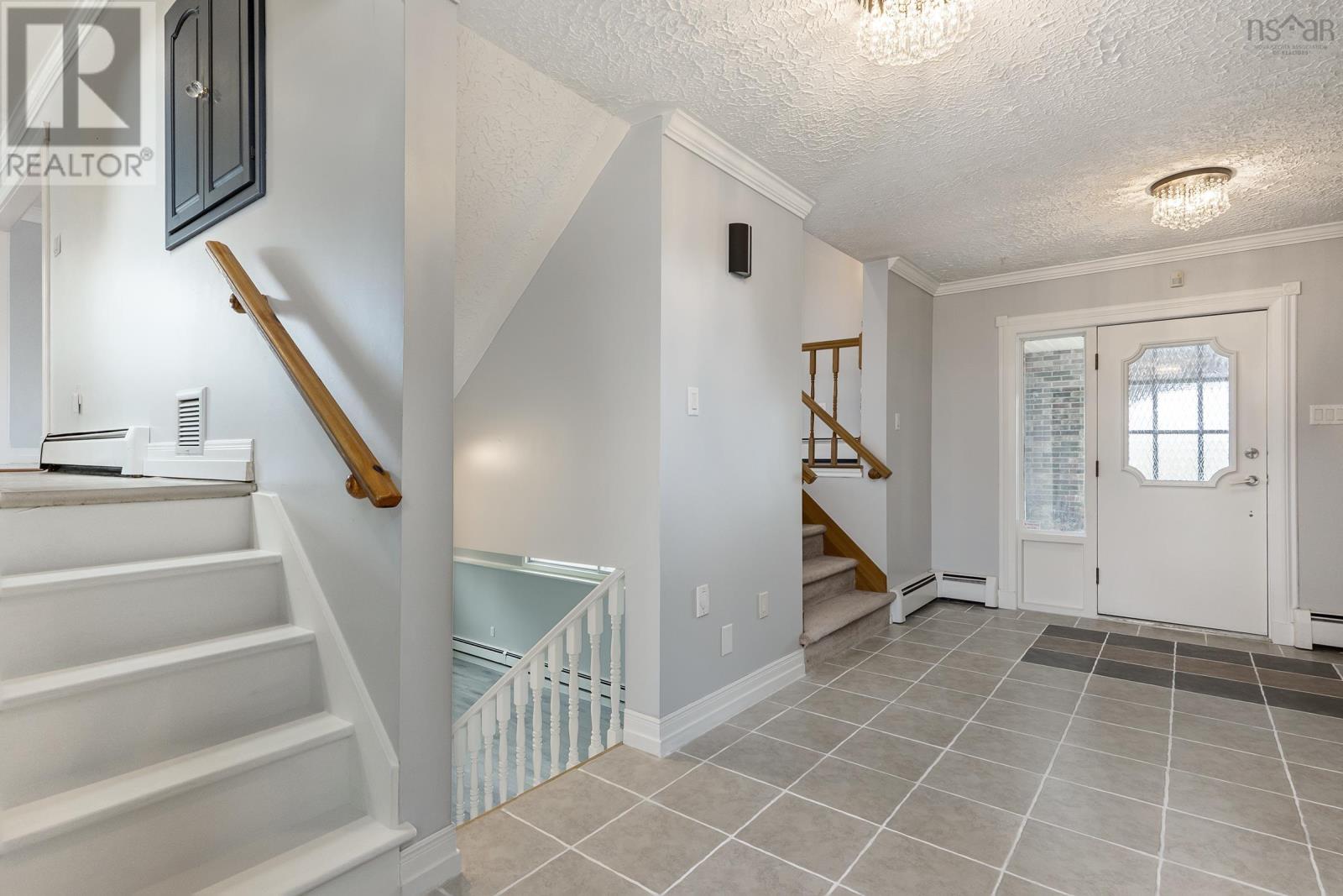 For sale 18 Poole Drive, Herring Cove, Nova Scotia B3V1H6 202411758