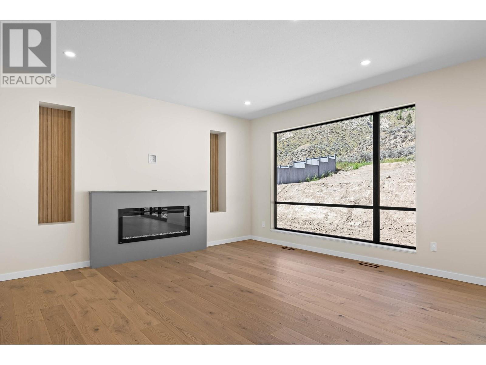 For sale 3453 NAVATANEE DRIVE, Kamloops, British Columbia 179448