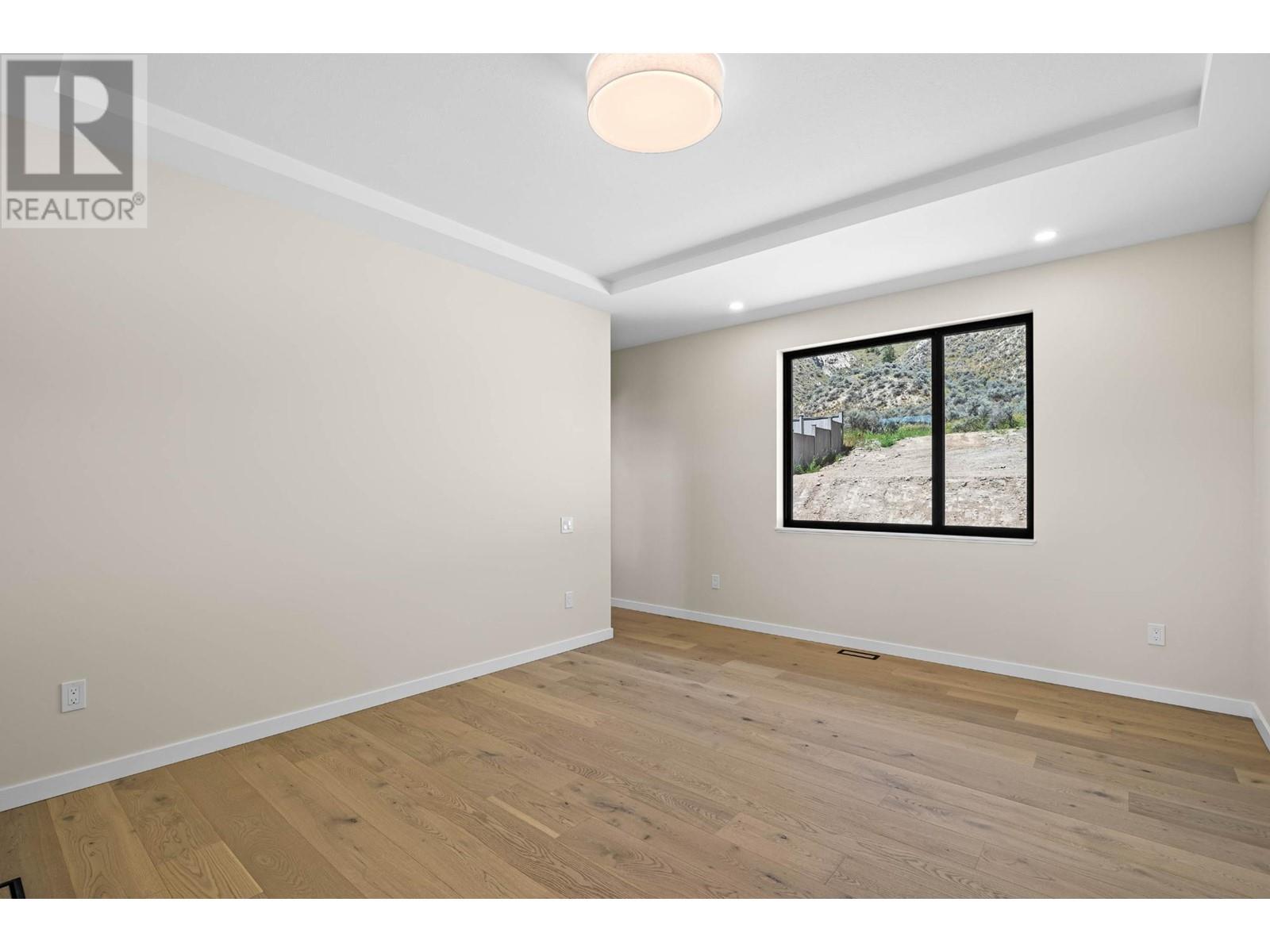 For sale 3453 NAVATANEE DRIVE, Kamloops, British Columbia 179448