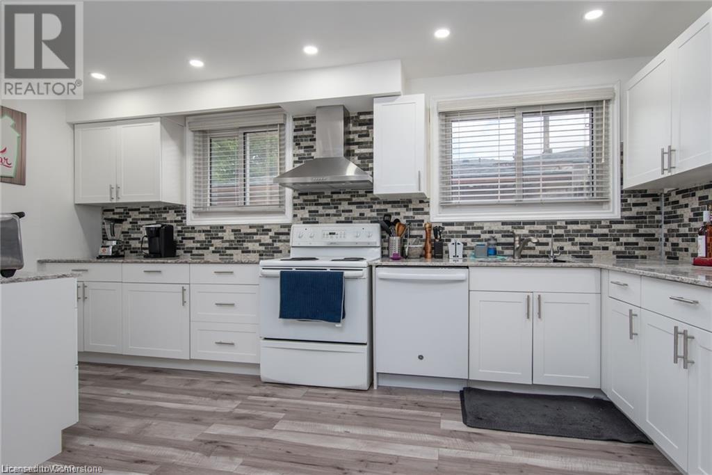 For sale 754 KUMMER Crescent, Cambridge, Ontario N3H4Z1 40610681