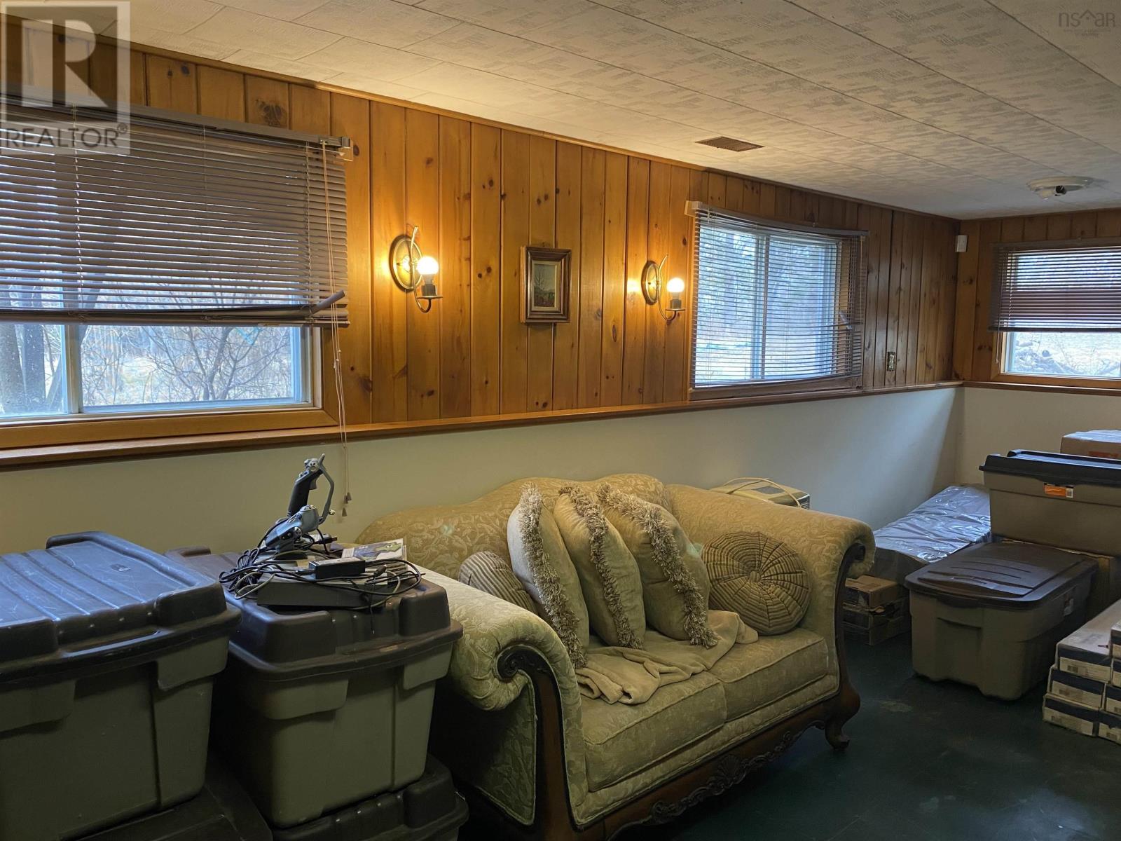 7877 Highway 215, Selma, Nova Scotia B0N1T0 REALTOR.ca