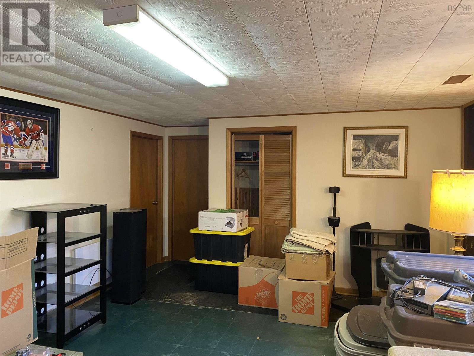 7877 Highway 215, Selma, Nova Scotia B0N1T0 REALTOR.ca