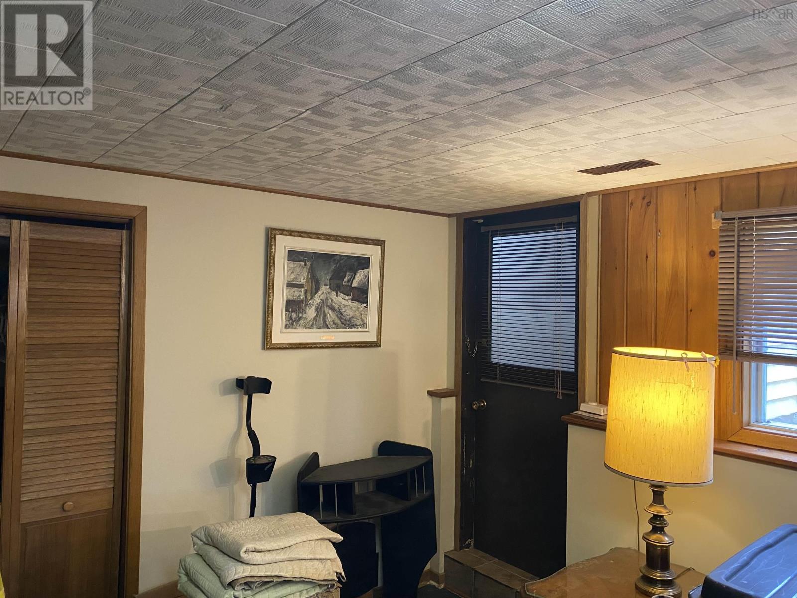 7877 Highway 215, Selma, Nova Scotia B0N1T0 REALTOR.ca