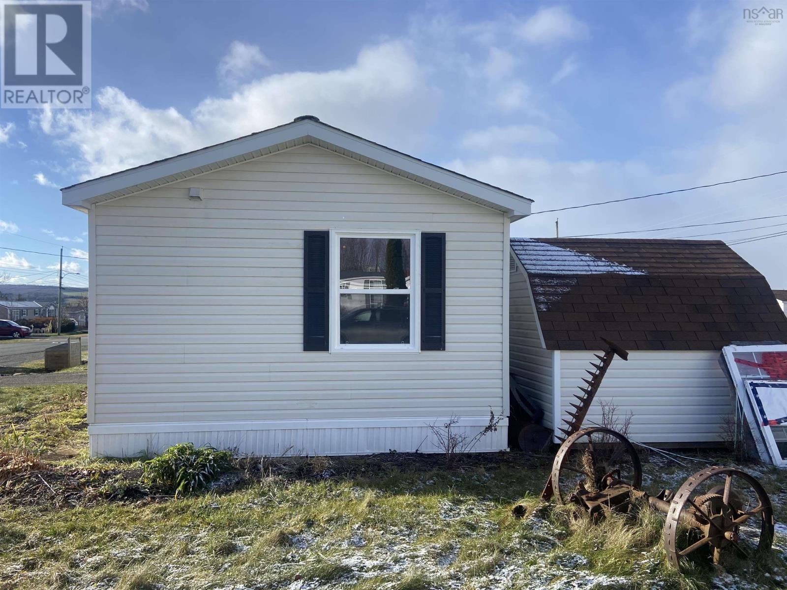 For sale 14 Rogers Drive, Antigonish, Nova Scotia B2G0E7 202401153