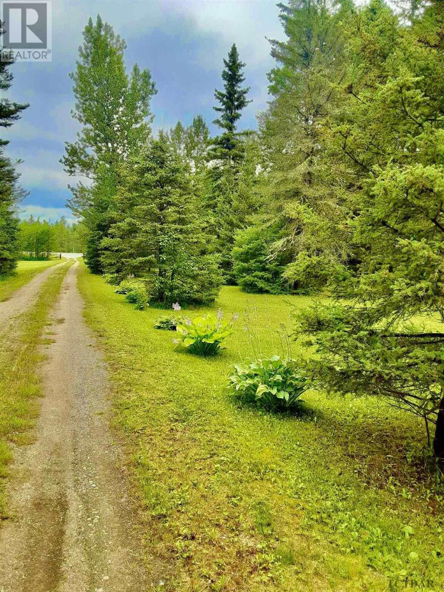 For sale Lot 16 Con 9 Highway 11, Haggart, Ontario P0L2B0 TM240664