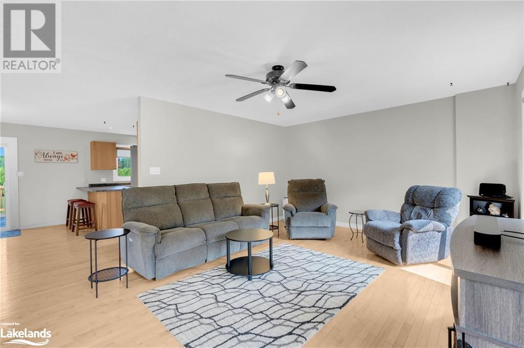 For sale 3354 3/4 SUNNIDALE Side Road, New Lowell, Ontario L0M1N0