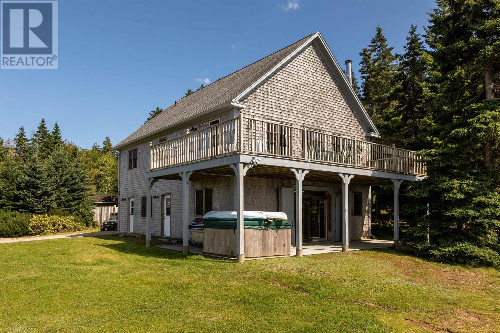 For sale 440 Corkums Island Road, Corkums Island, Nova Scotia B0J2C0