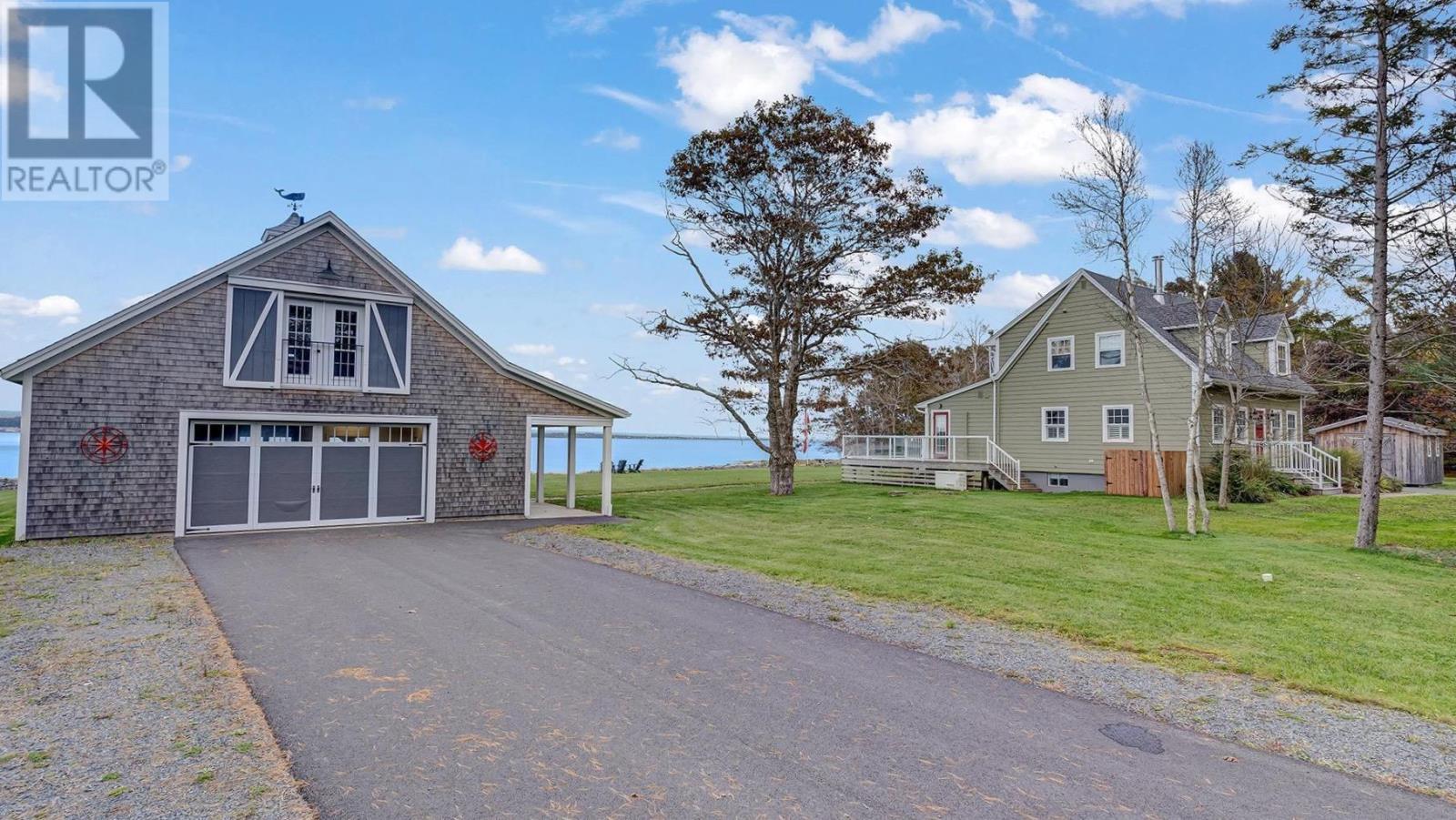 For sale 391 Corkums Island Road, Corkums Island, Nova Scotia B0J2C0