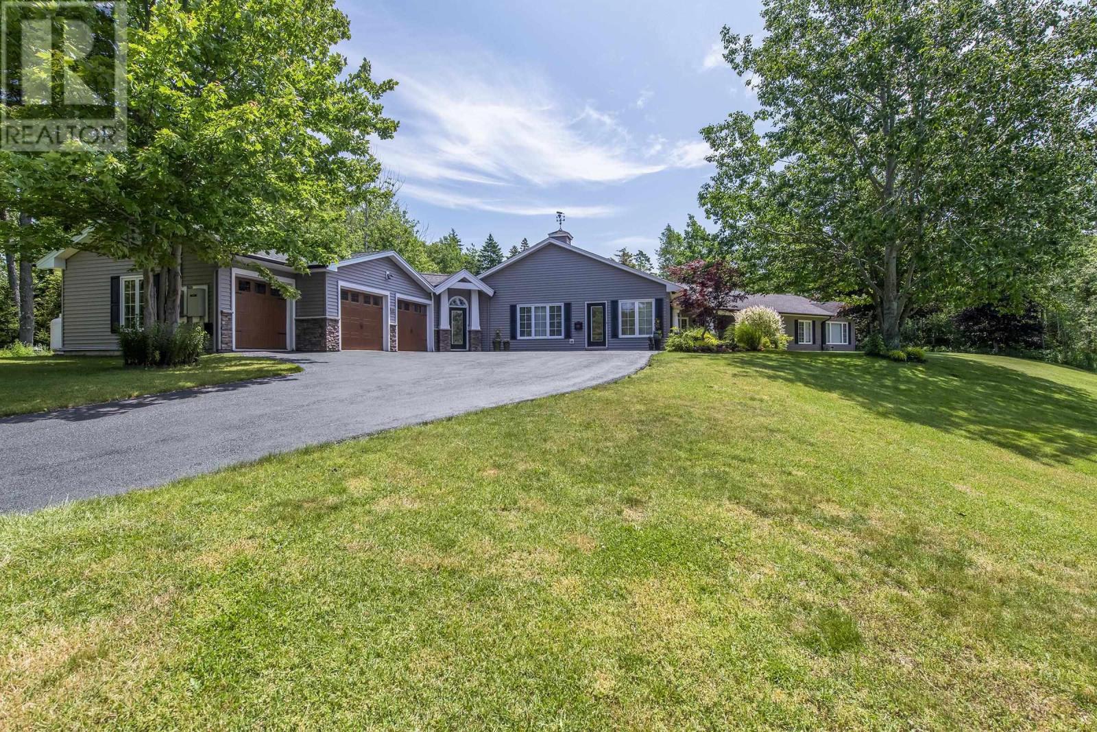 24 Taylor Drive, Windsor Junction, Nova Scotia B2T1K7 REALTOR.ca