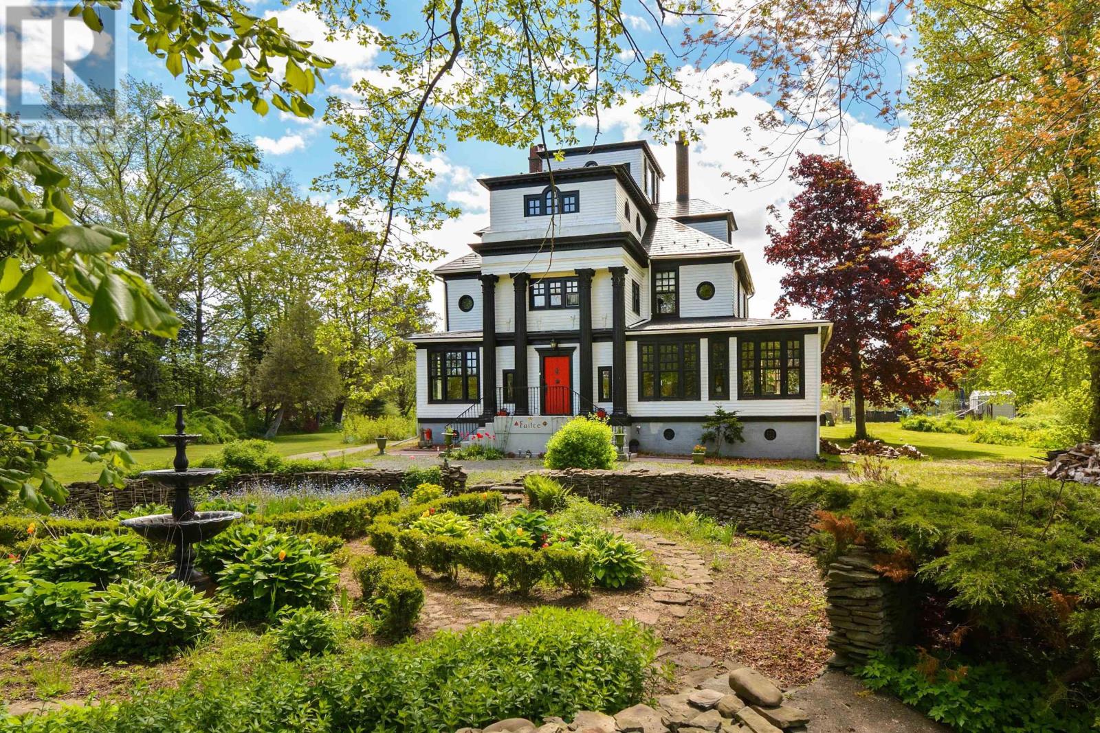 For sale 317 CHURCH, Little Bras D'Or, Nova Scotia B0E3A3 202414124