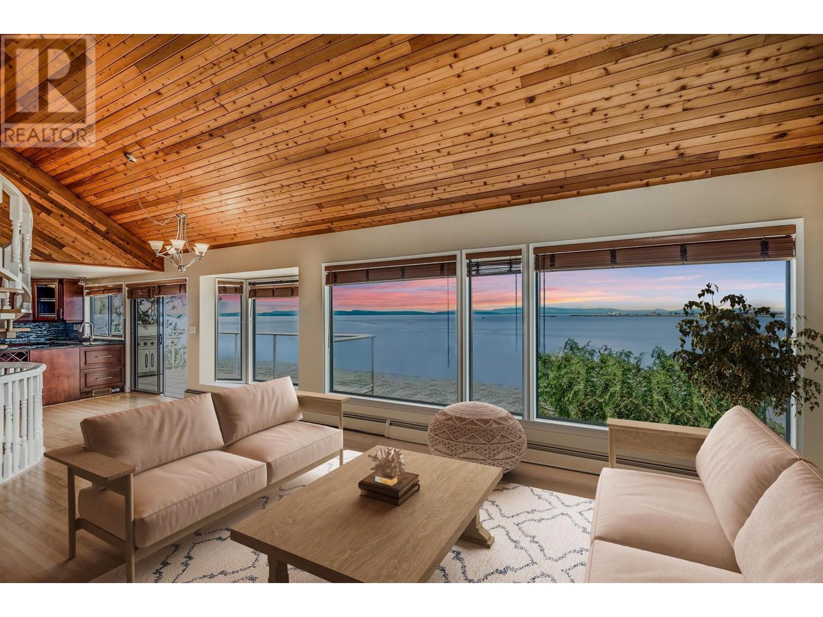 For sale 170 TSAWWASSEN BEACH ROAD, Delta, British Columbia V4M2J2