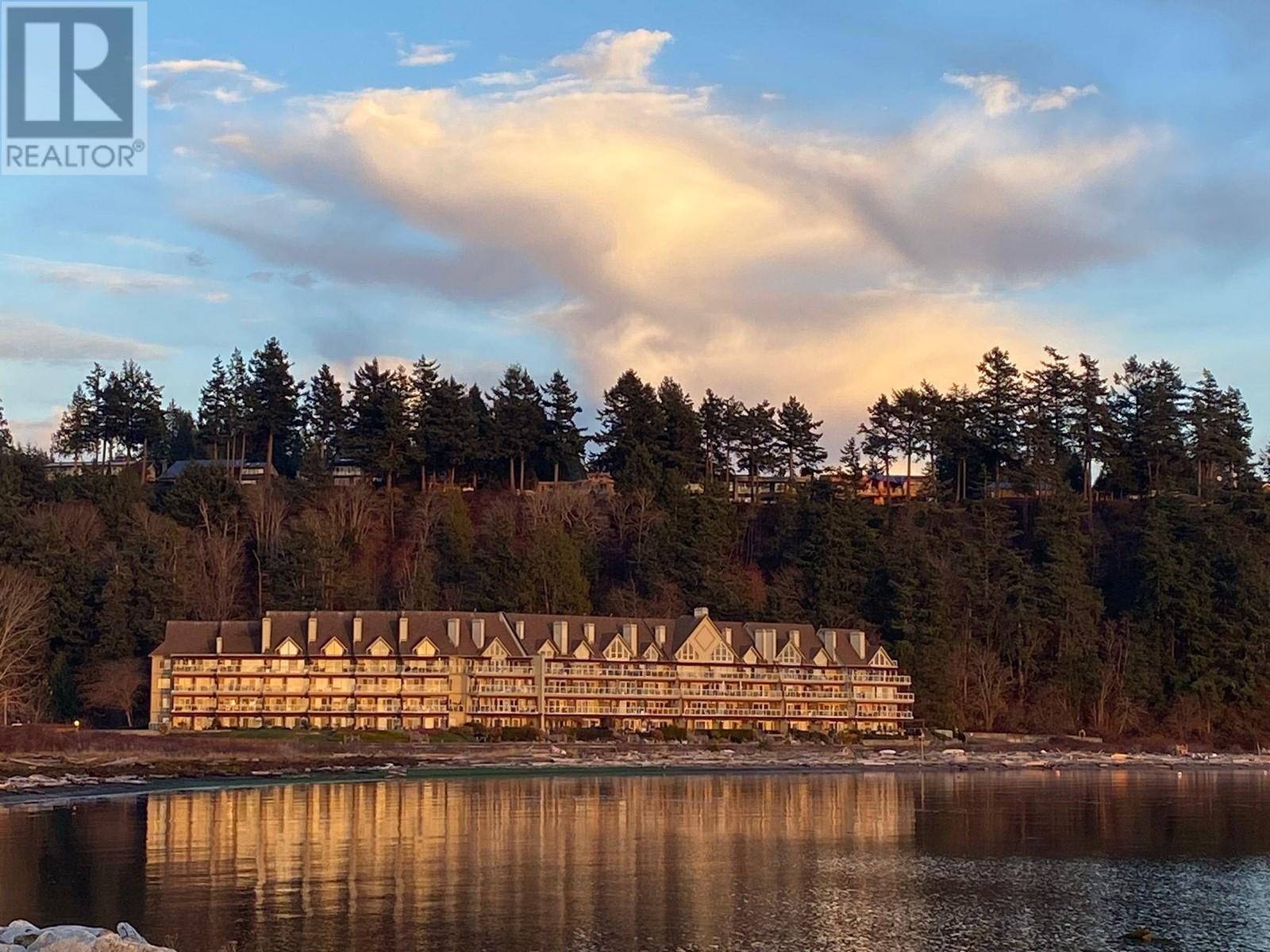 For sale 323 1120 TSATSU SHORES DRIVE, Tsawwassen, British Columbia