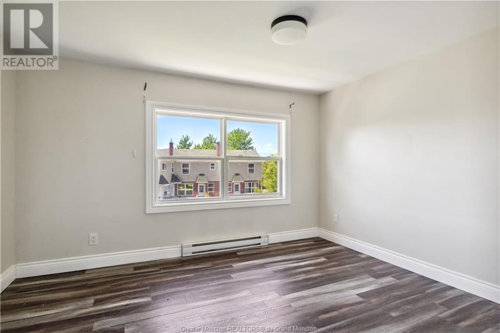 For sale 14 Macbeath, Moncton, New Brunswick E1A6Y9 M159984 REALTOR.ca