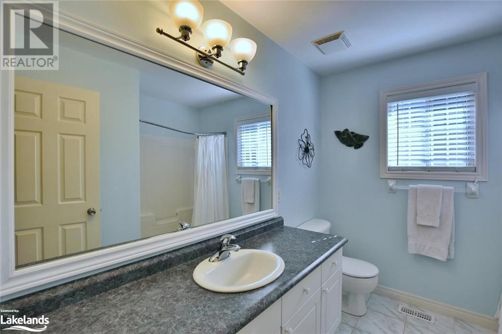 For sale 4 ALYSSA Drive, Collingwood, Ontario L9Y5K8 40611952