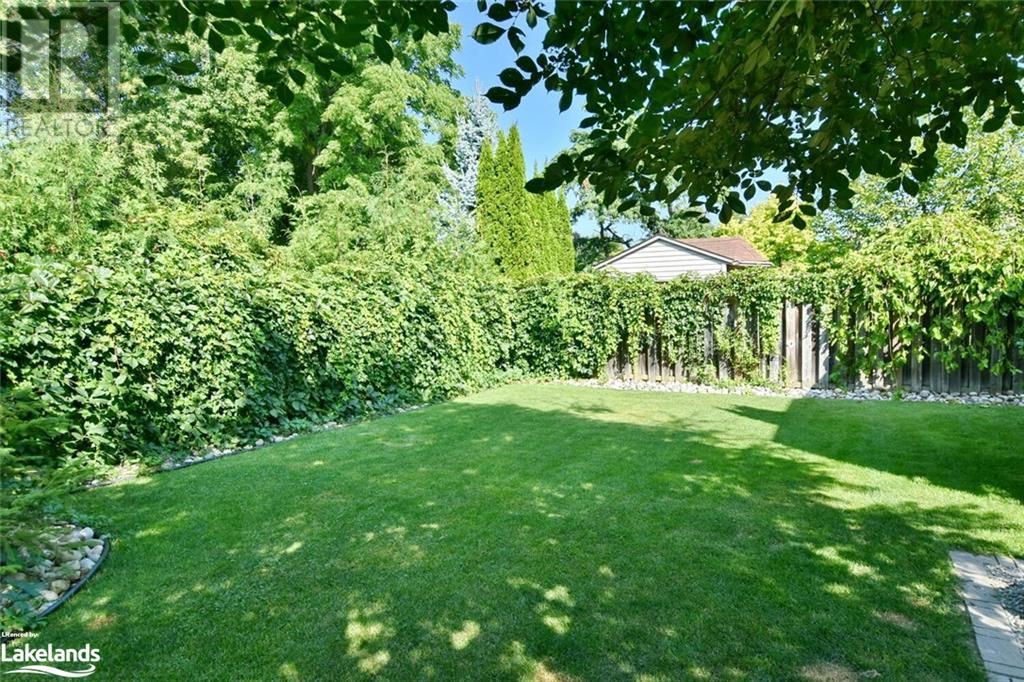 For sale 4 ALYSSA Drive, Collingwood, Ontario L9Y5K8 40611952