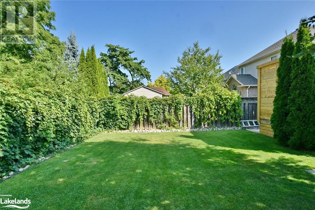 For sale 4 ALYSSA Drive, Collingwood, Ontario L9Y5K8 40611952