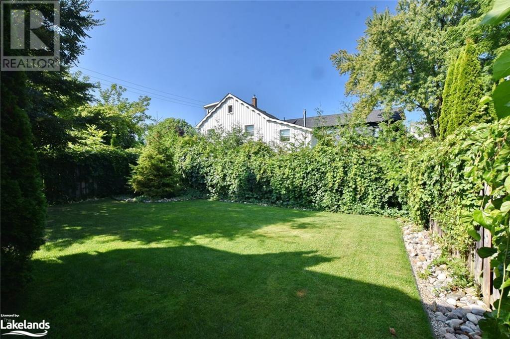 For sale 4 ALYSSA Drive, Collingwood, Ontario L9Y5K8 40611952