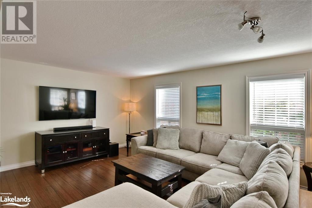 For sale 4 ALYSSA Drive, Collingwood, Ontario L9Y5K8 40611952