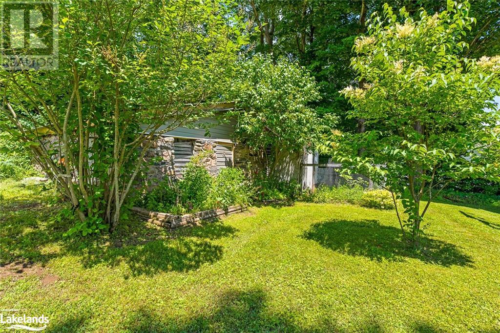 For sale 4945 MONCK Road, Kinmount, Ontario K0M2A0 40612093 REALTOR.ca