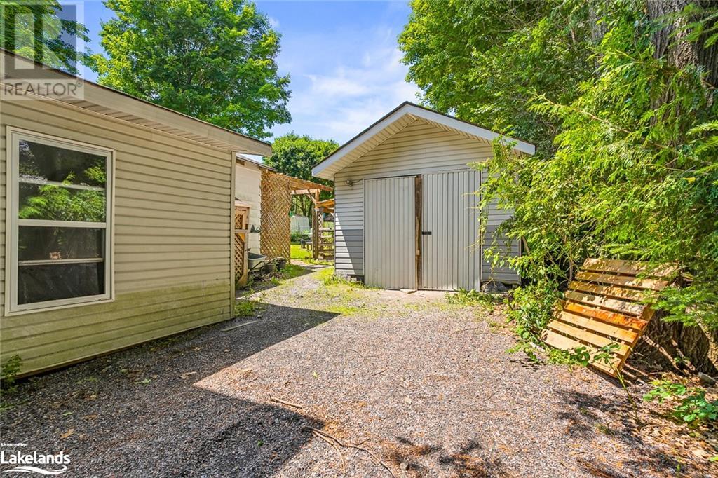 For sale 4945 MONCK Road, Kinmount, Ontario K0M2A0 40612093 REALTOR.ca