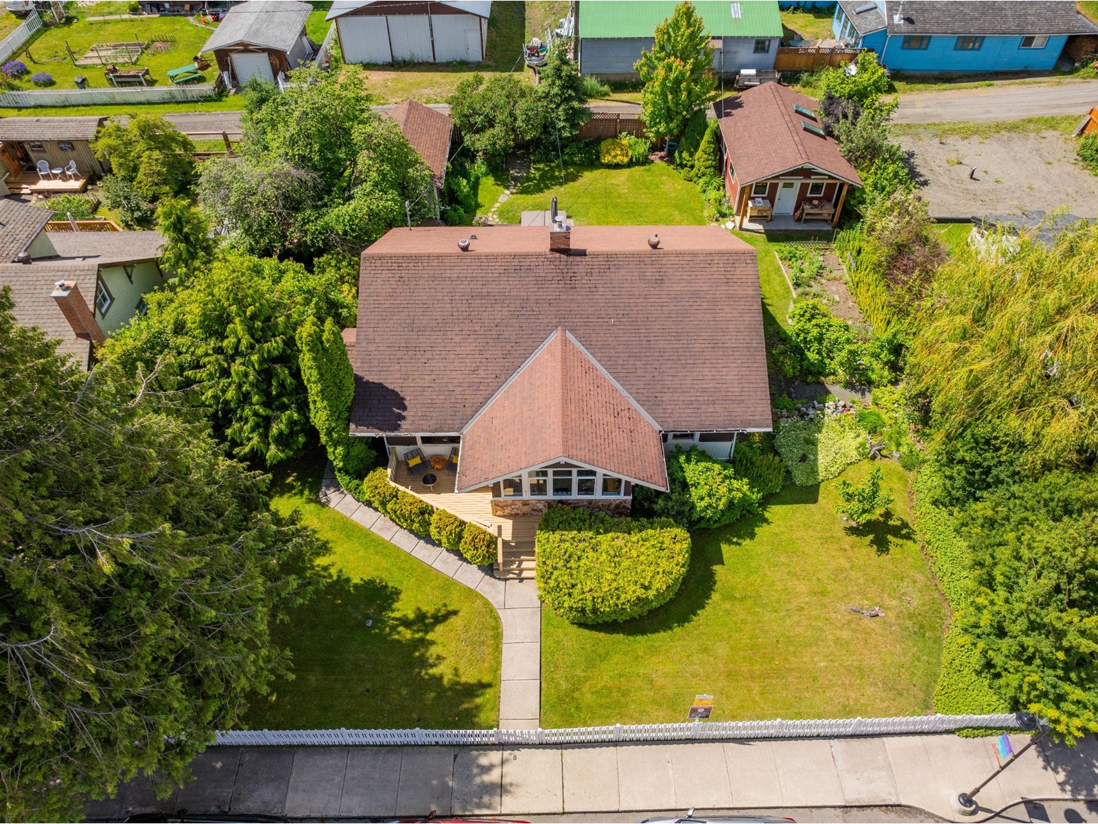 For sale 311 FRONT STREET, Kaslo, British Columbia V0G1M0 2476442