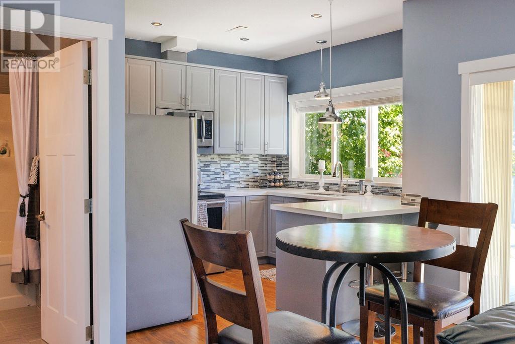 For sale 6397 JASPER ROAD, Sechelt, British Columbia V7Z0R7 R2899805