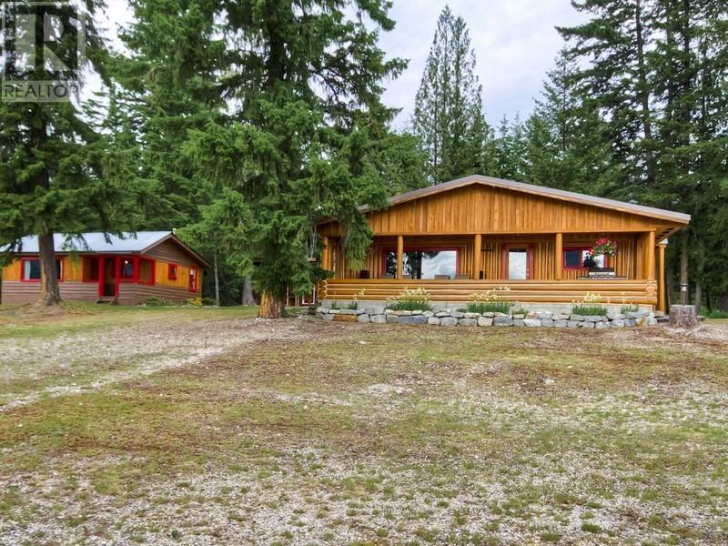 For sale: 10045 ADAMS EAST FSR, Adams Lake, British Columbia V0E1M0 ...