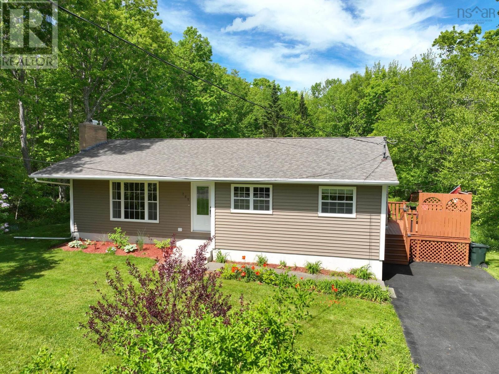 265 Curry Street, Howie Centre, Nova Scotia B1L1G6 REALTOR.ca