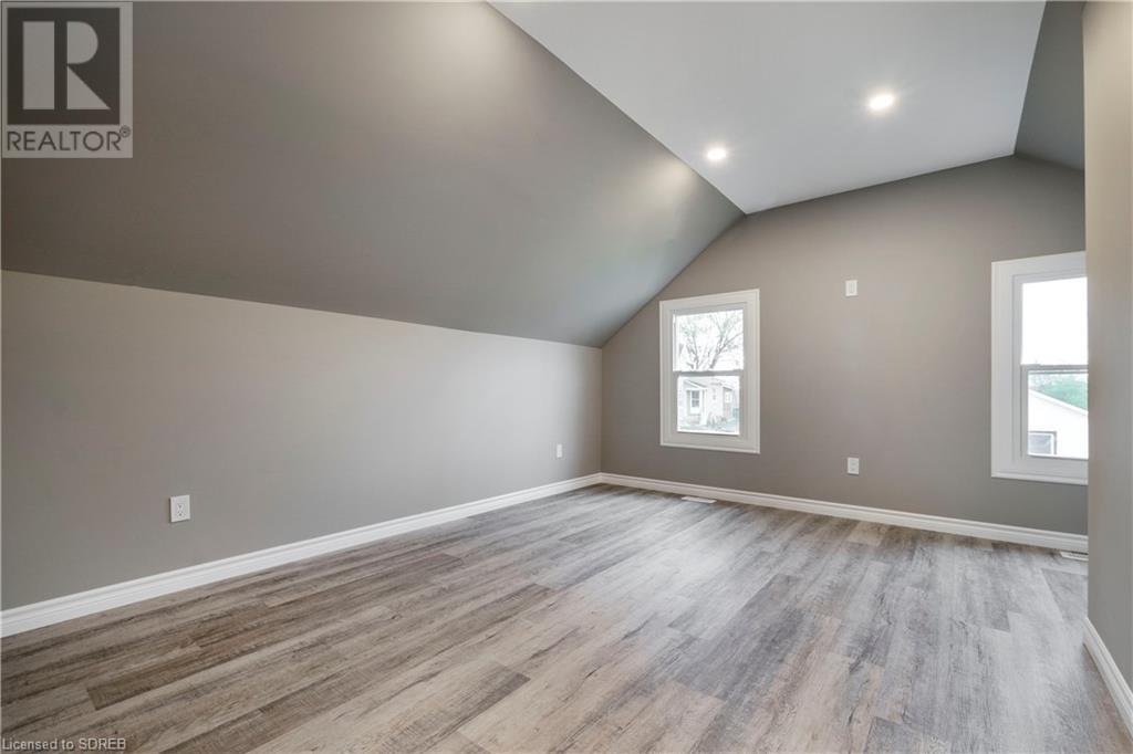 For sale 81 BANFIELD Street, Paris, Ontario N3L1Z2 40582129 REALTOR.ca