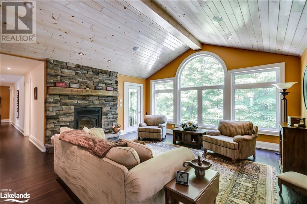 For sale 759 WILLIAMSPORT Road, Huntsville, Ontario P1H2J4 40613164