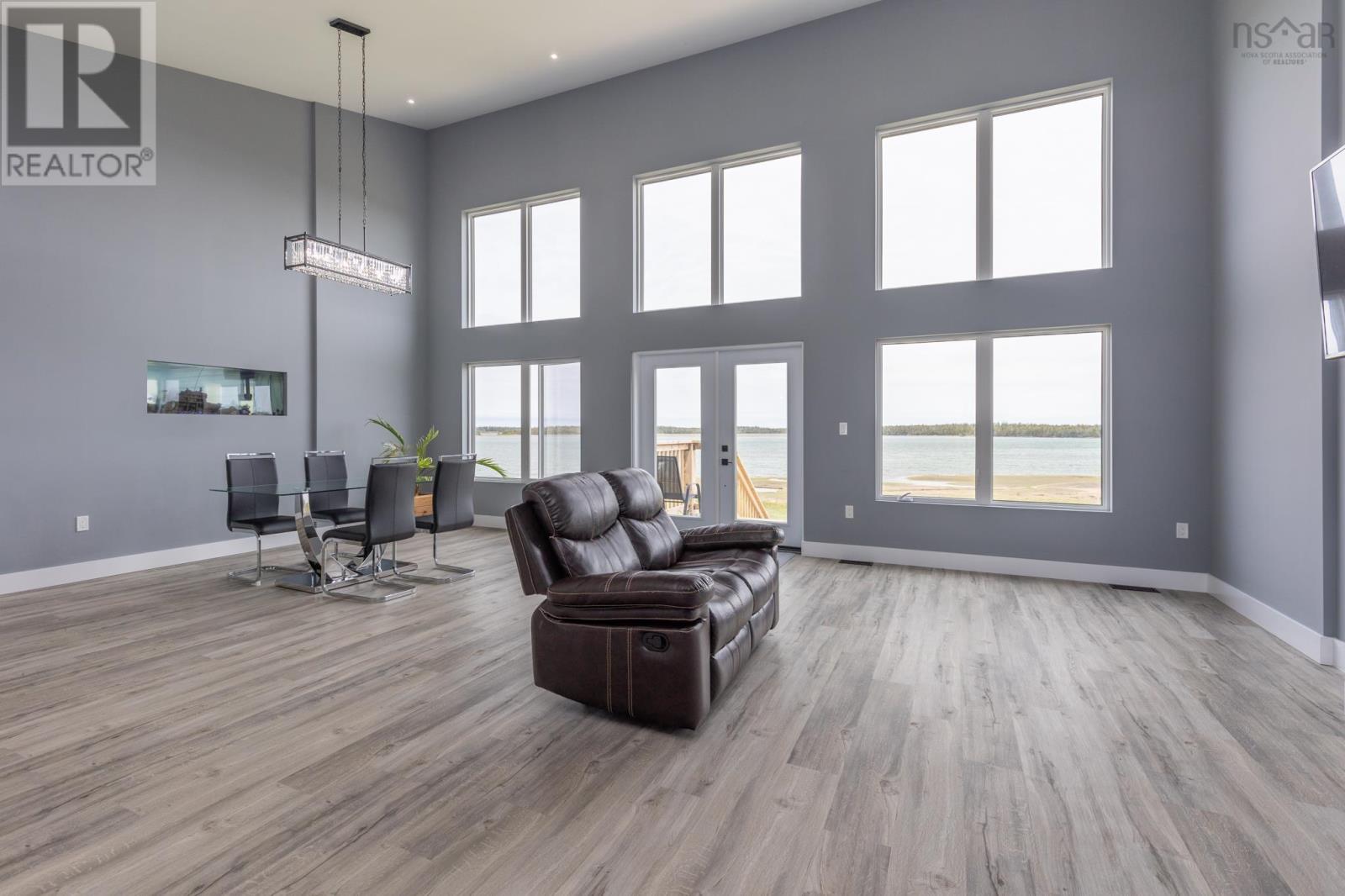 For sale 49 Short Cliff Point Road, Chebogue Point, Nova Scotia B5A5E8