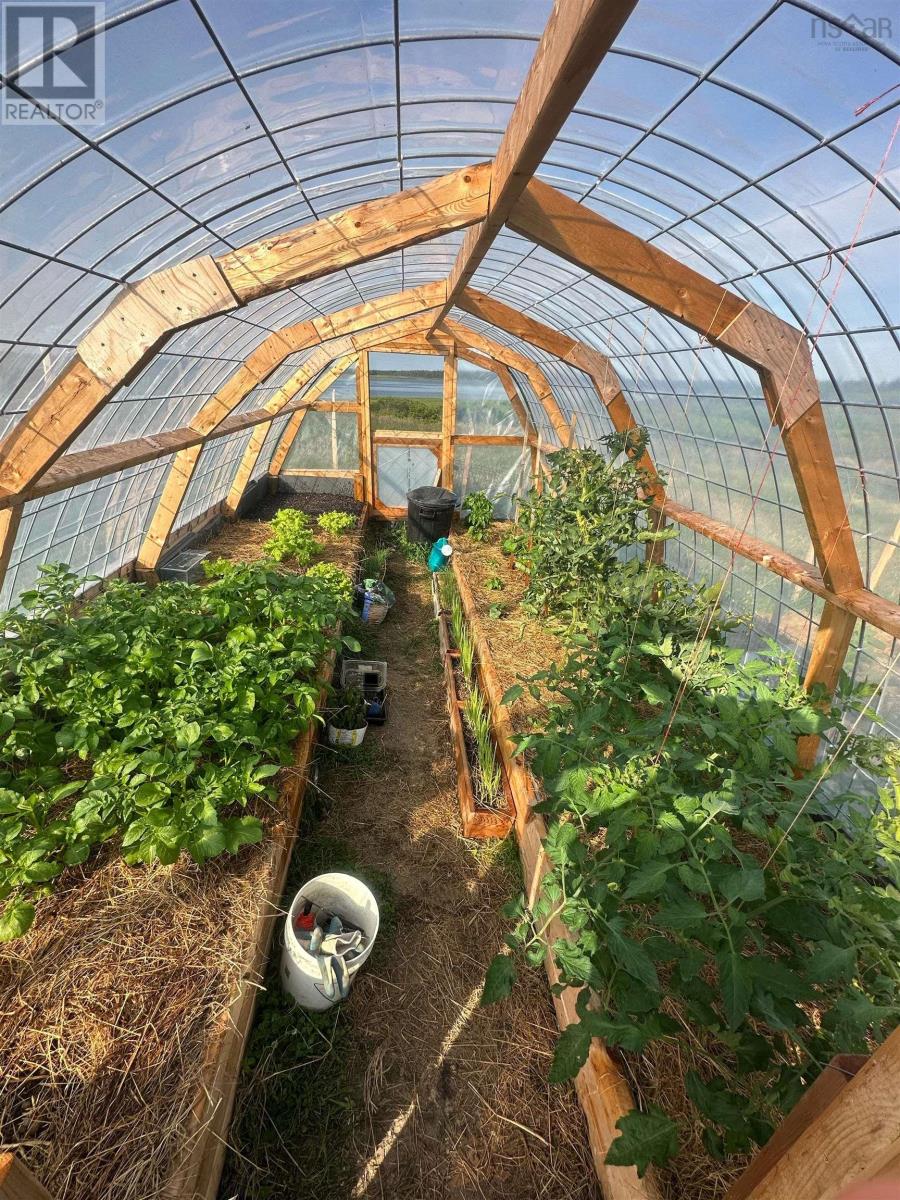 For sale 49 Short Cliff Point Road, Chebogue Point, Nova Scotia B5A5E8