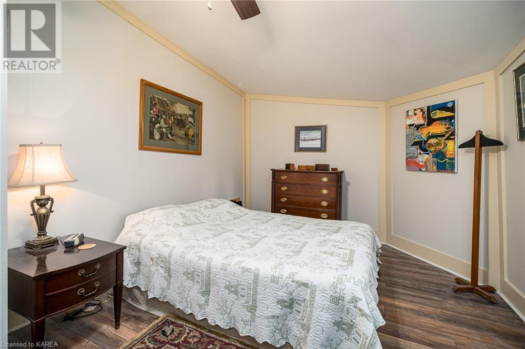 For sale 332 MAIN Street, Deseronto, Ontario K0K1X0 40612341