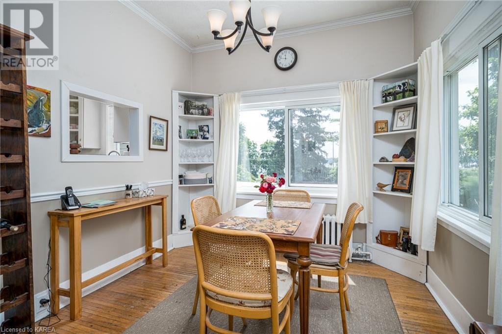 For sale 332 MAIN Street, Deseronto, Ontario K0K1X0 40612341