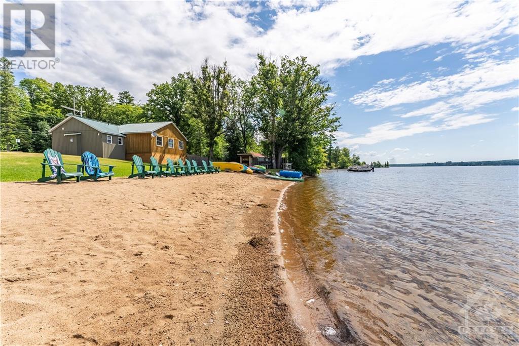 For sale 5253 CALABOGIE ROAD, Greater Madawaska, Ontario K0J1H0