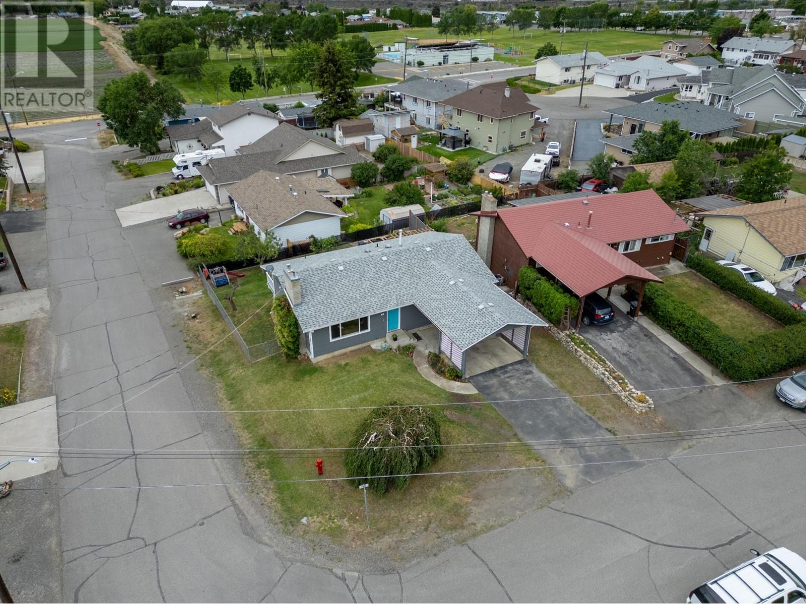 For sale 616 PINE STREET, Ashcroft, British Columbia V0K1A0 179543