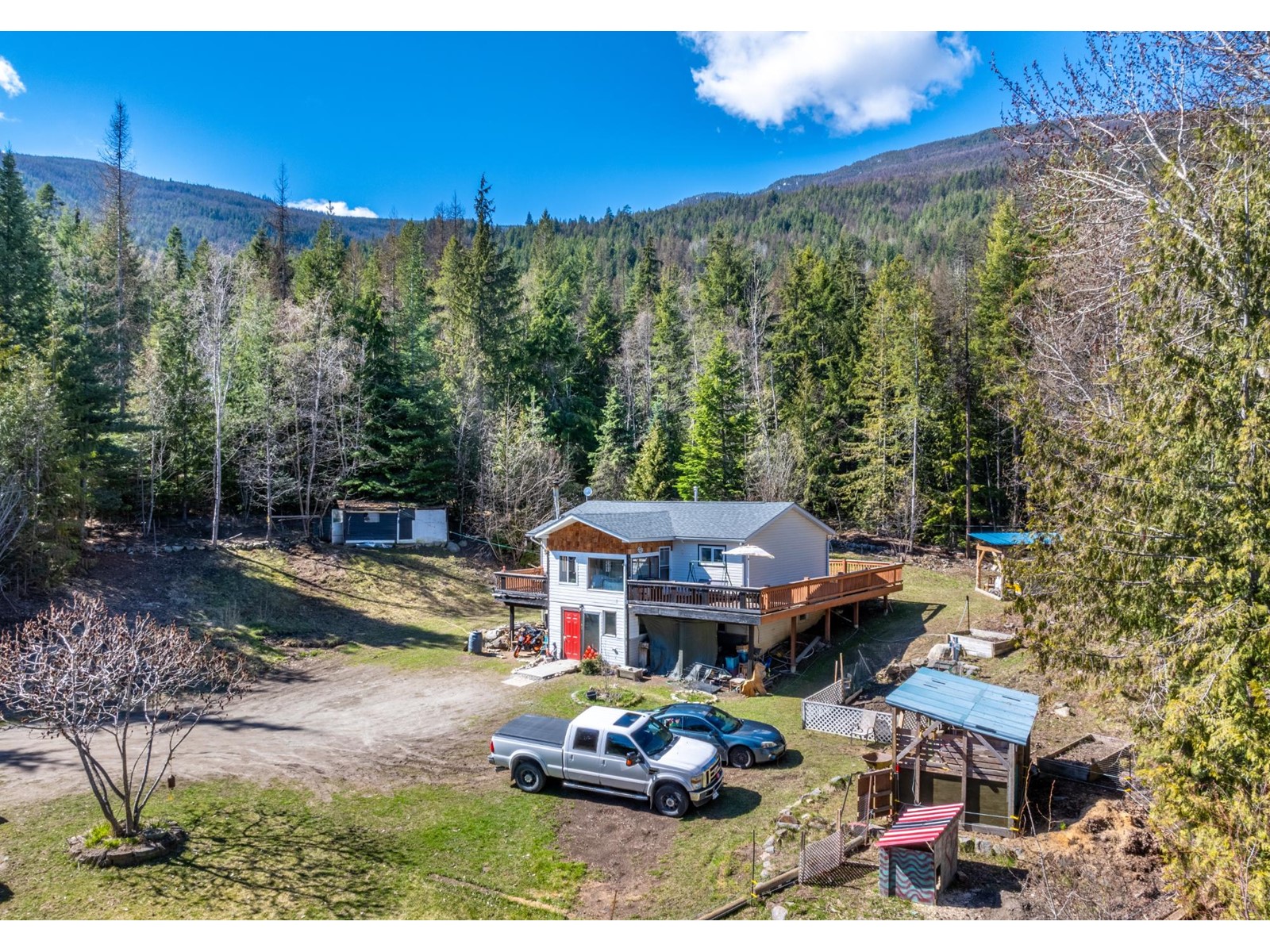 For sale 853 BIRCHMONT DRIVE, Creston, British Columbia V0B1G7