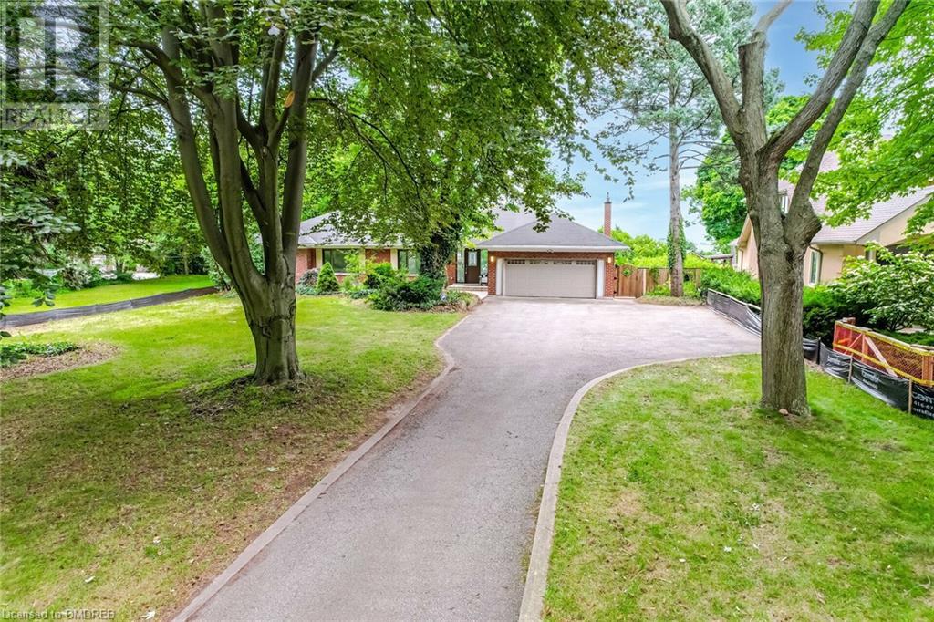 For sale 258 NORTHSHORE Boulevard W, Burlington, Ontario L7T1A4