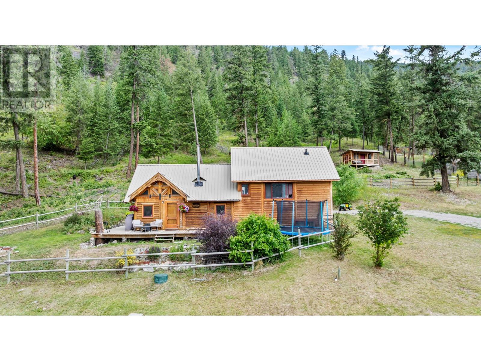 For sale 8585 WESTSYDE RD, Kamloops, British Columbia V2B8S3 179548