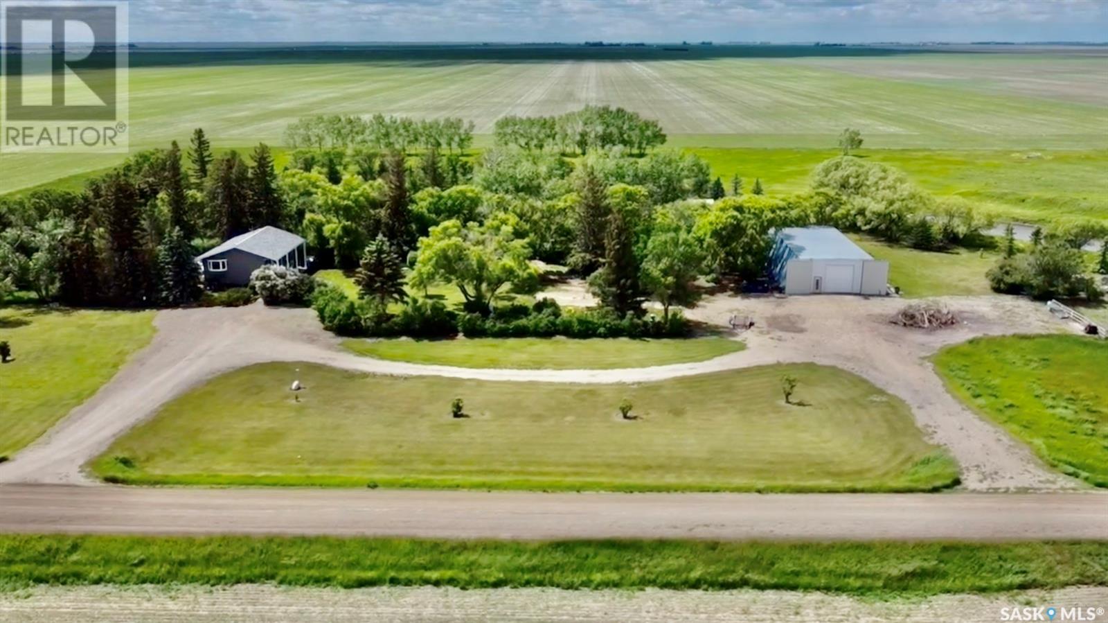 For sale: RM of Weyburn Acreage, Weyburn Rm No. 67, Saskatchewan S0G3G0 ...