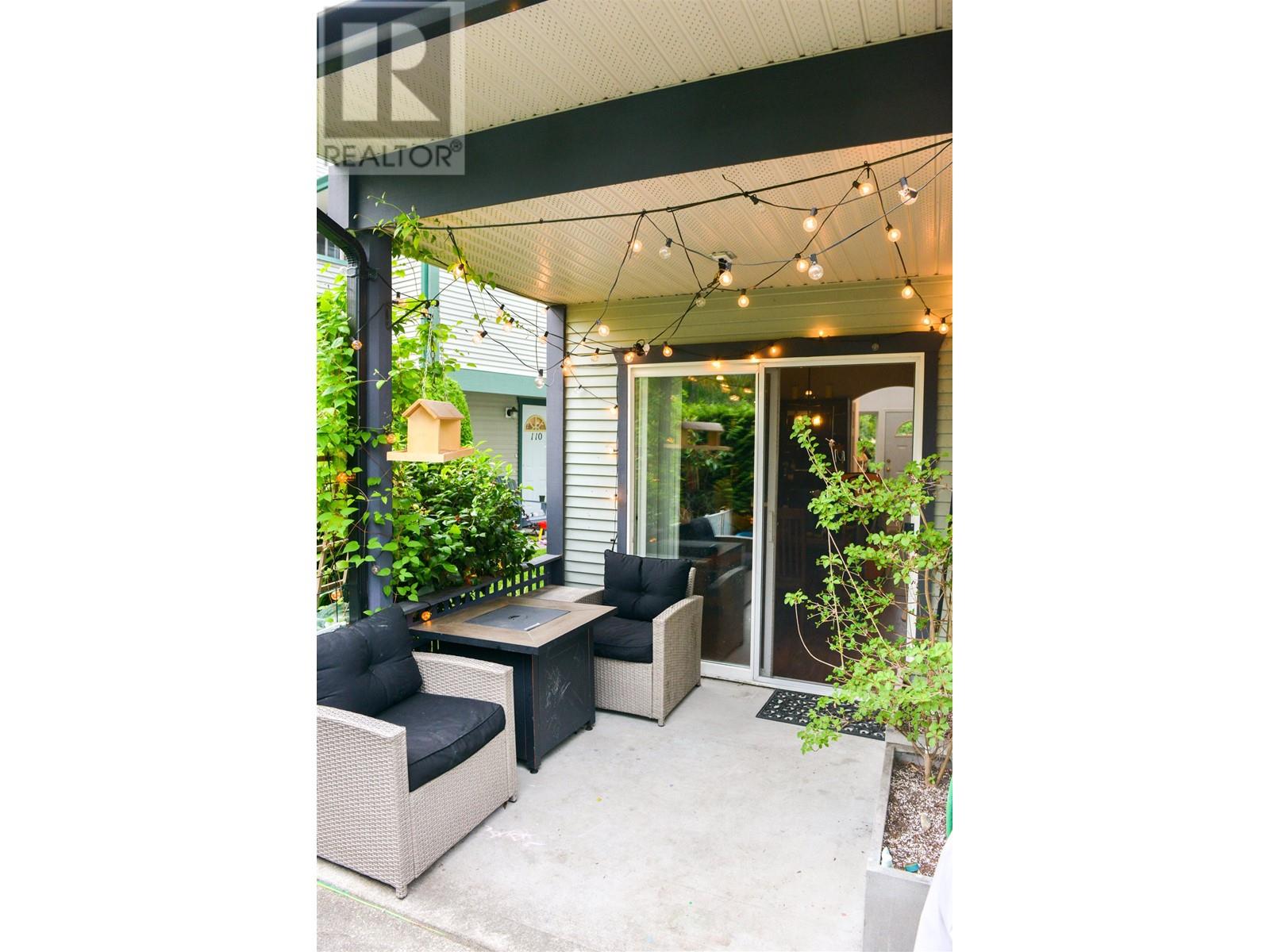 For sale 111 5711 EBBTIDE STREET, Sechelt, British Columbia V7Z0J5