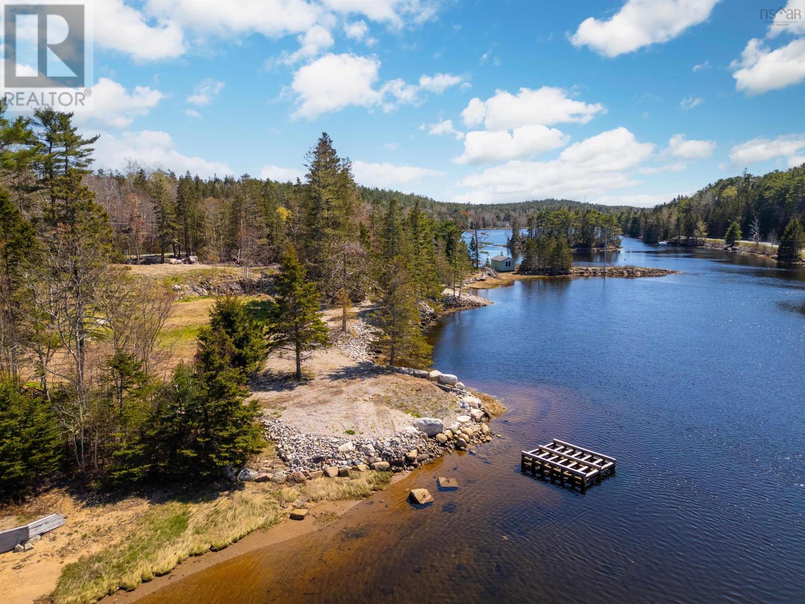 For sale 13100 Peggys Cove Road, Tantallon, Nova Scotia B3Z2K2